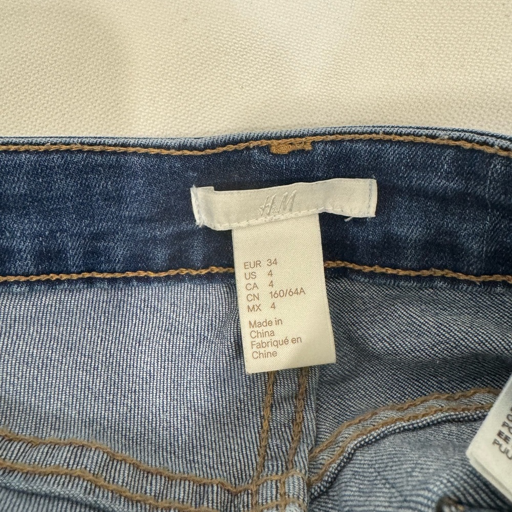 H&M jeans - Picture 3 of 4